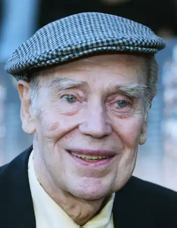 Elliot Reid