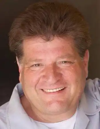 Stephen Lee