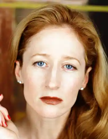 Vicki Lewis